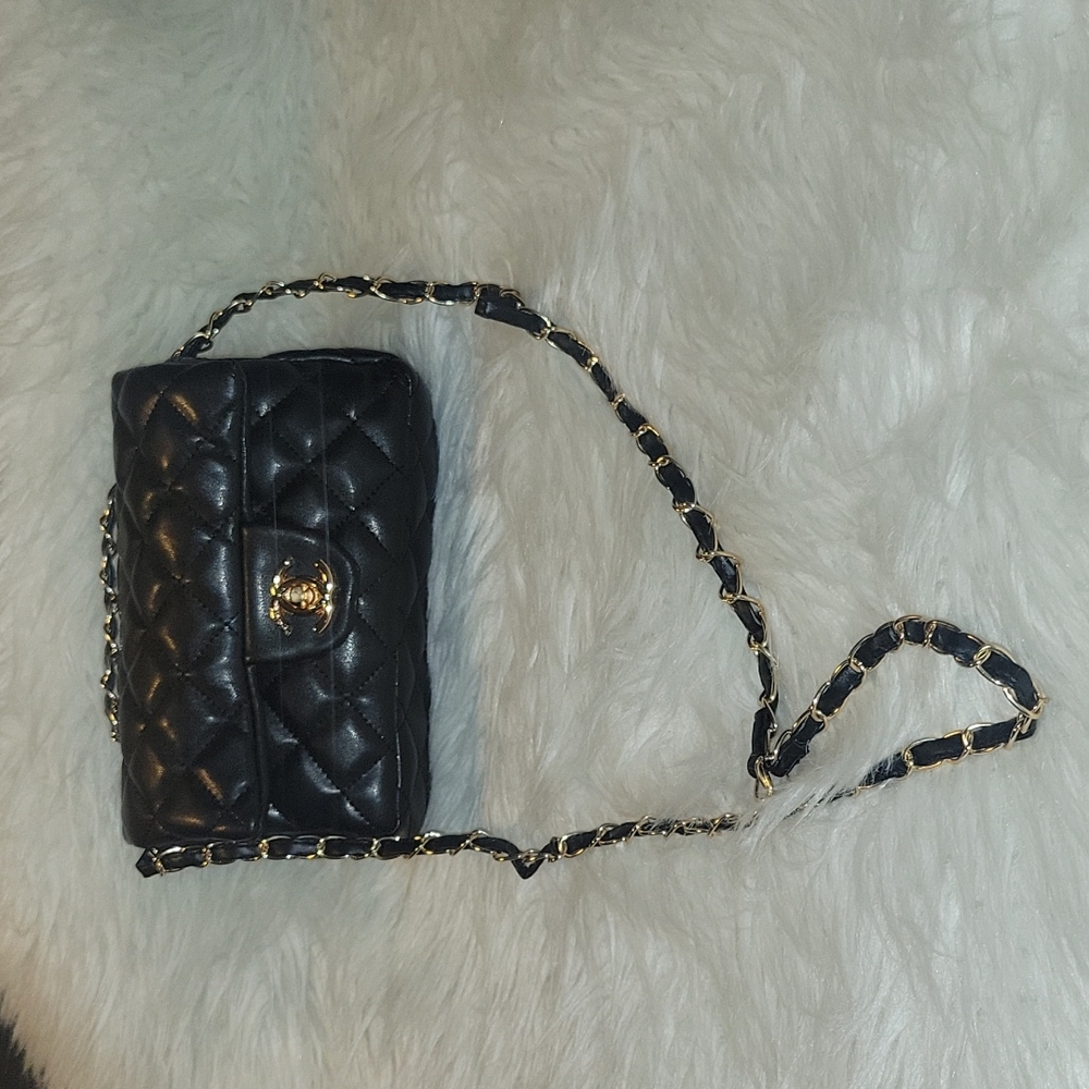 Crossbody bag